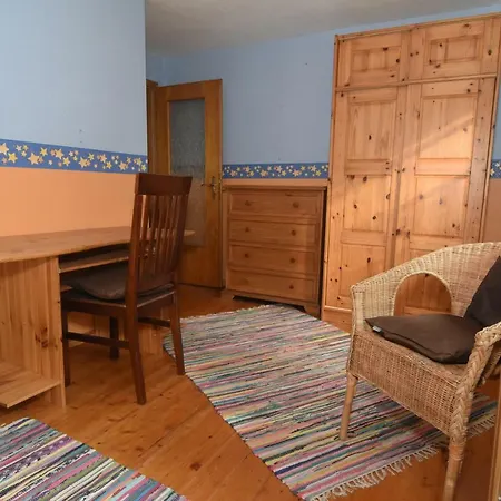 Lägenhet In Herrlicher Waldrandlage *